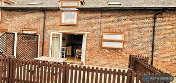 3 bedroom terraced house