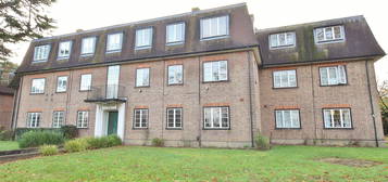 Flat to rent in Church Road, Osterley Lodge Church Road TW7