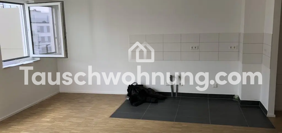 Tauschwohnung: Neubau 2-Zimmer Wohnung Balkon Stellplatz