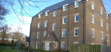 2 bedroom ground floor flat for sale