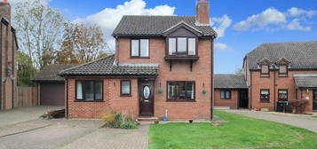 4 bedroom detached house to rent