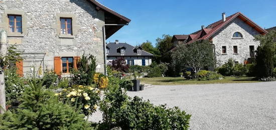 Maison sur copropriété avec parking et terrasse