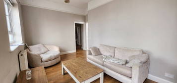 Flat to rent in Victoria Drive, Bognor Regis PO21