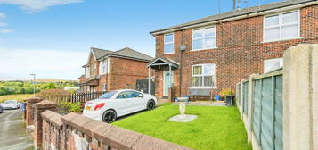 3 bed semi-detached house for sale