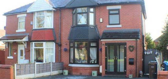 3 bedroom semi-detached house