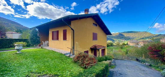 Casa indipendente in vendita in strada Provinciale Ravarano