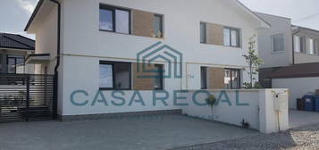 De vânzare casa tip duplex cu 2 apartamente, 6 camere Grigorescu