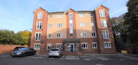 Flat to rent in Oakwell Vale, Barnsley S71