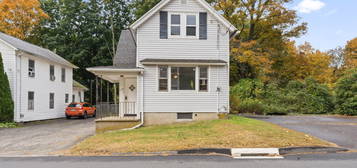 125 Riverside St, Watertown, CT 06779