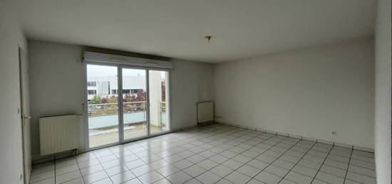 Appartement  à vendre, 3 pièces, 2 chambres, 71 m²