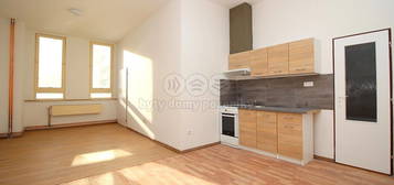 Pronájem bytu 2+kk 36 m²