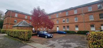 2 bedroom ground floor flat for sale