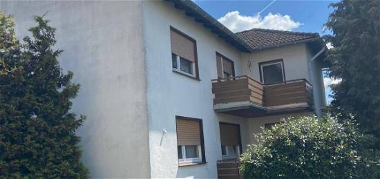 Liebevolles Mehrfamilienhaus in Meißner-Weidenhausen zu verkaufen