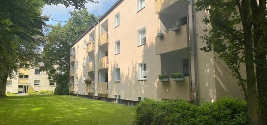 Brackel: 3 Zimmer mit Balkon zur Kapitalanlage.