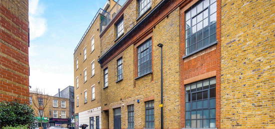 Flat to rent in Tate Apartments, 3 Sly Street, London E1