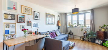 Flat for sale in High Road Leytonstone, London E11, Leytonstone, London,