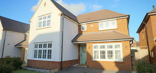 4 bedroom detached house for sale