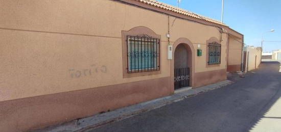 Finca rústica en venta en Carretera Mojonera – Cortijos de Marín