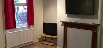 Terraced house to rent in Patten Street, Withington, Manchester M20