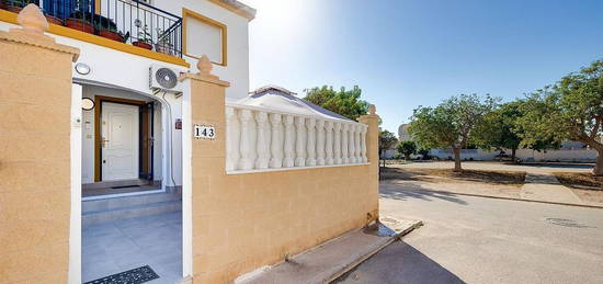 Casa en La Siesta - El Salado - Torreta, Torrevieja