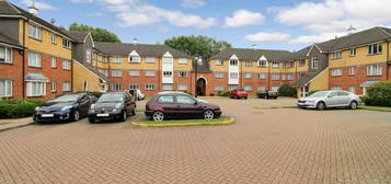 Flat to rent in Cherry Court, 621 Uxbridge Road, Hatch End, Pinner HA5