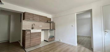 Appartement  à louer, 2 pièces, 1 chambre, 29 m²