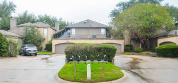 18037 Bal Harbour Dr, Nassau Bay, TX 77058