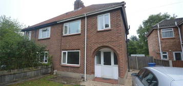 3 bedroom semi-detached house