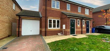 3 bedroom semi-detached house for sale