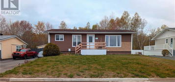 1045 Victoria Avenue, Bathurst, New Brunswick