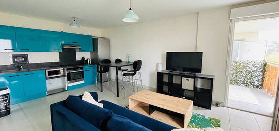 Appartement  à vendre, 3 pièces, 2 chambres, 61 m²