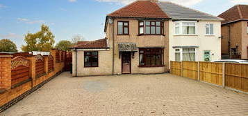 3 bedroom semi-detached house for sale