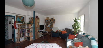 Appartement 2 chambres séjour lumineux + garage en option