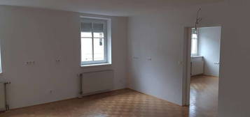 STUDENTEN WG - BÜRO - FAMILIENWOHNUNG