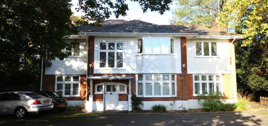 2 bedroom ground floor flat