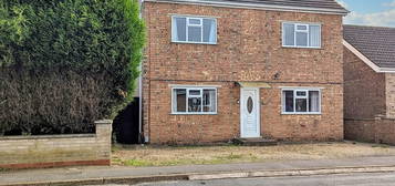 2 bedroom detached house for sale