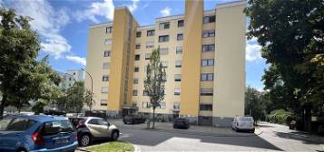 Solide 3-Zimmer-Wohnung auf der obersten Etage in Landshut - Nikola