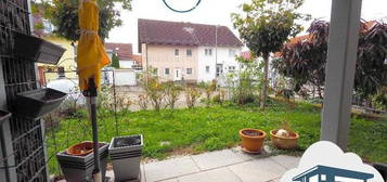 Moderne, 3 Zi. EG, ca. 83 m², Terrasse + Garten, EBK, TG-Stellplatz, ruhig und hell, in Fellbach-Oeffingen