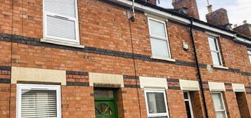 2 bedroom terraced house