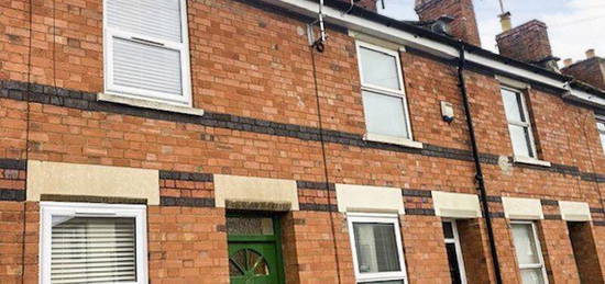 2 bedroom terraced house