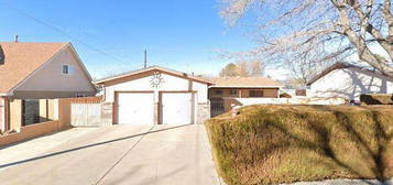 8717 LA Barranca Ave NE, Albuquerque, NM 87111