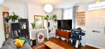 2 bedroom terraced house