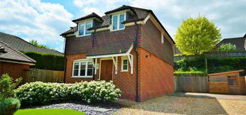 3 bedroom detached house to rent