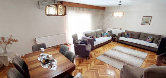 POLİGONDA ,CADDE PARALELİ,ODALARI AYDINLIK 3+1 SATILIK DAİRE