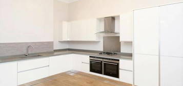 3 bedroom apartment to rent