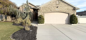 13831 S Cruden Bay, Herriman, UT 84096