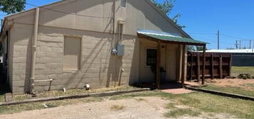 2826 Pine St #A, Abilene, TX 79601