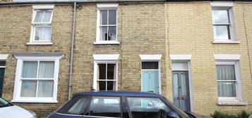 2 bedroom terraced house