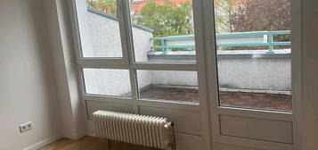 3-Zimmer Wohnung mit EBK und Dachterrasse zum 15.12.2024