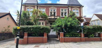 2 bed flat to rent